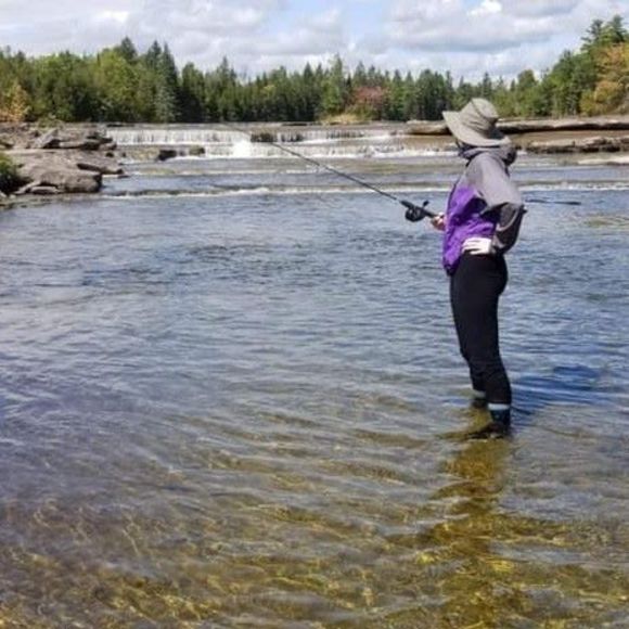 Meet your Posher, Alexandra - Picture 1 of 1